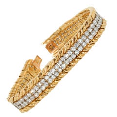 Vintage VAN CLEEF 
ARPELS GOLD Diamond Bracelet