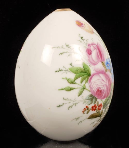 IMPERIAL PORCELAIN FACTORY Russian Porcelain Floral Easter Egg