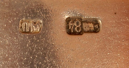 A Russian En Plein Enamel Napkin Ring by PETER MULIKOV In Good Condition In Redmond, WA