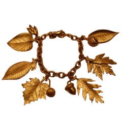 Gold American Charm Leaf Bracelet