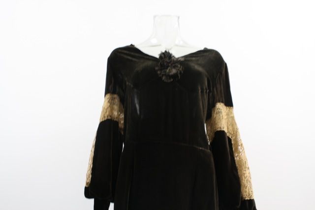 1930's Chocolate Silk  Velvet Tea Evening Dress 2