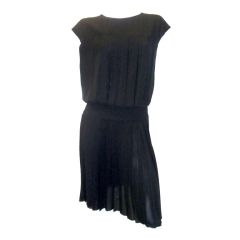 Chanel Classic Black Silk Pleated Dress P07