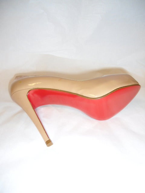 Christian Louboutin Camel Patent leather Very prive  Shoes 2