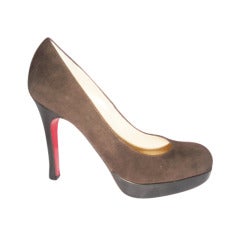 Christian Louboutin Classic Round Toe brown Suede platform new  pump