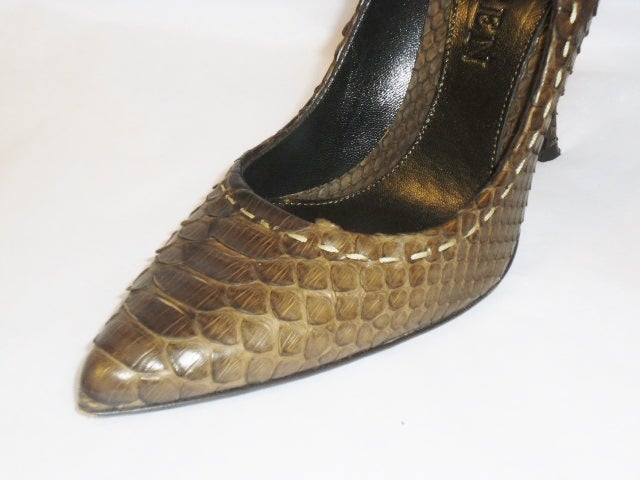 Alexander McQueen's  python Chocolate brown Python  pumps
