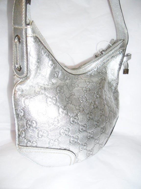 Women's Gucci Metallic Silver Guccissima Leather Princy Hobo Handbag