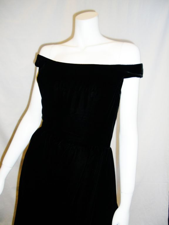 SALE!! Oscar De la Renta Silk Velvet corset  Black gown  sz 12 2