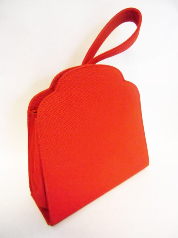 Guy Laroche Vintage red wrist/ shoulder evening bag For Sale 1