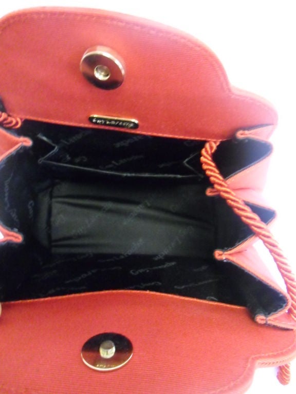 Guy Laroche Vintage red wrist/ shoulder evening bag For Sale 4