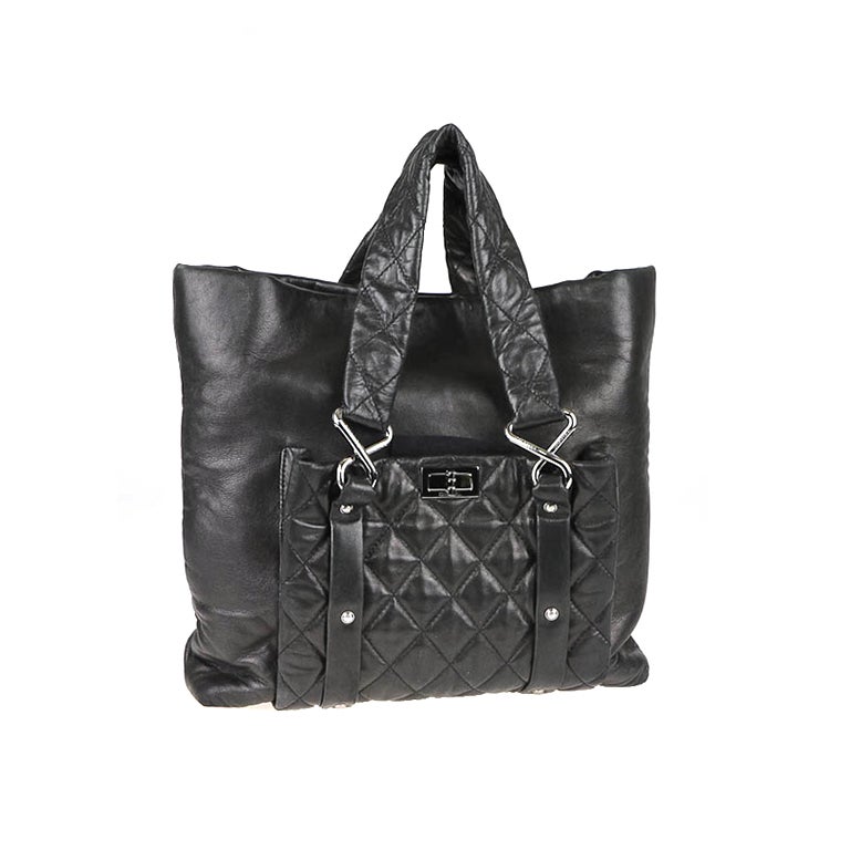 New Chanel  Lambskin Leather 8 Knots Tote   Bag For Sale