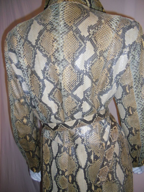 Women's Gucci Real Python Snake skin Trench Coat  Sz 42