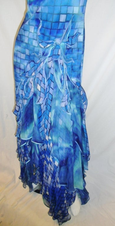 The blue mosaic-patterned gown from Carlos Miele 1