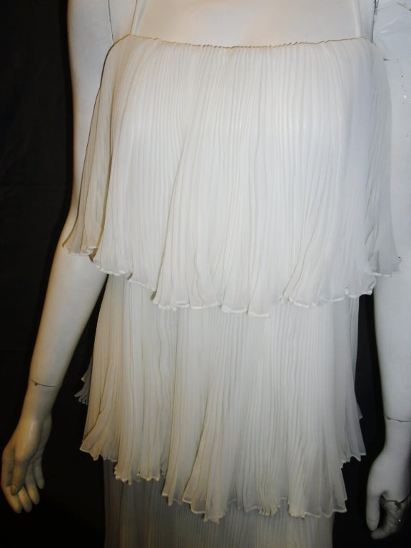 Women's Richilene Elizabeth Arden White Teared Pleated gown 1960's For Sale