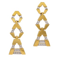 TIFFANY Geometric Diamond Gold Earrings