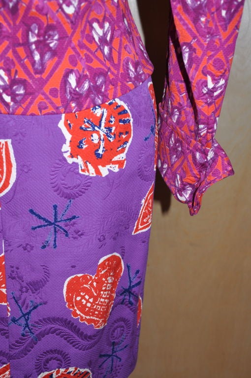Seltener mehrfarbiger Christian Lacroix Holiday-Anzug „Hearts“ (Pink) im Angebot