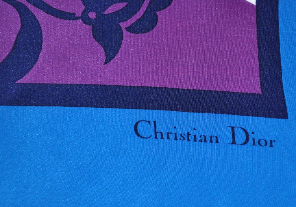 Bleu Christian Dior - Écharpe en soie multicolore et audacieuse en vente