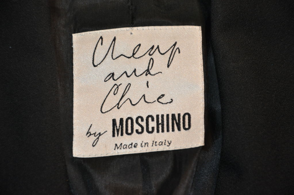 Moschino Sharp Black with contrast ribbon jacket In Good Condition For Sale In New York, NY