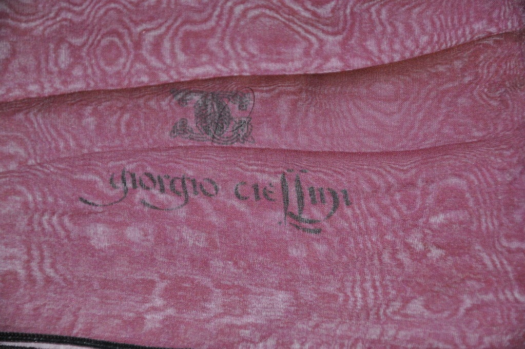 Giorgio Ciellini Mehrfarbiger Seiden-Chiffonschal aus Seide im Zustand „Hervorragend“ im Angebot in New York, NY