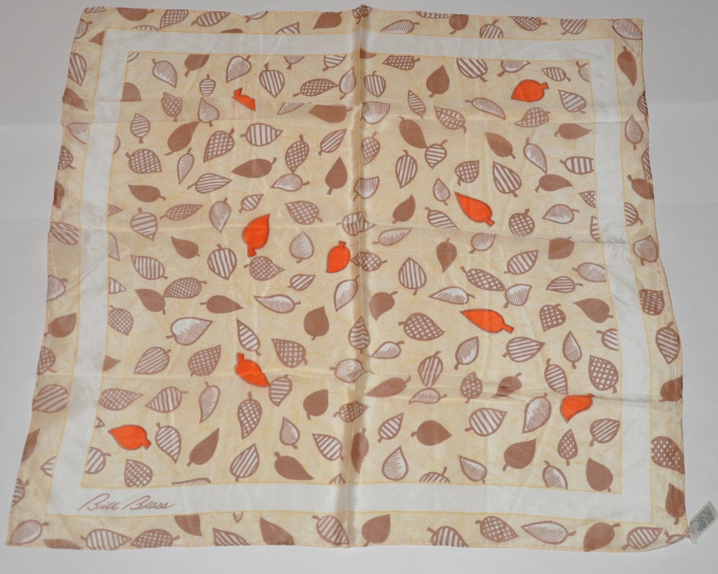 Le foulard en soie imprimé 