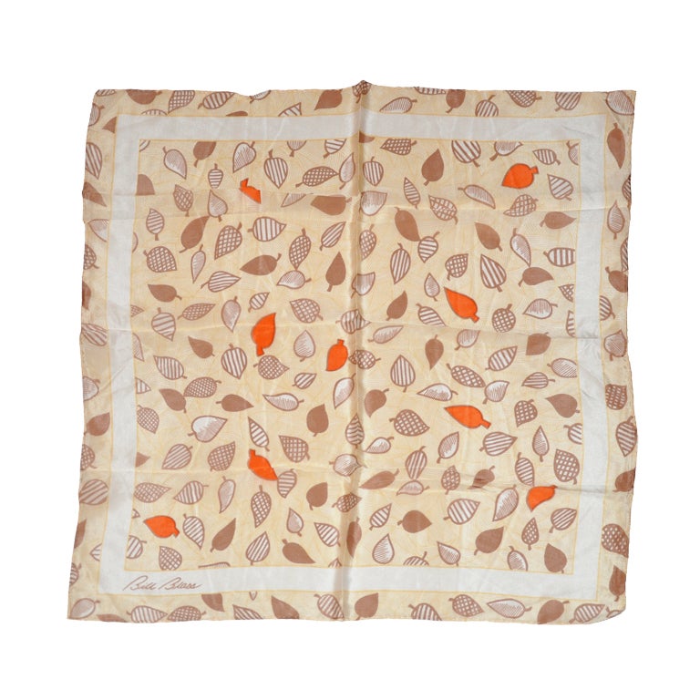 Pañuelo de seda con estampado de "hojas" Bill Blass