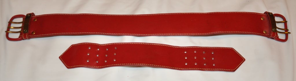 Cintura in pelle rosso intenso di Norma Kamali in vendita 1
