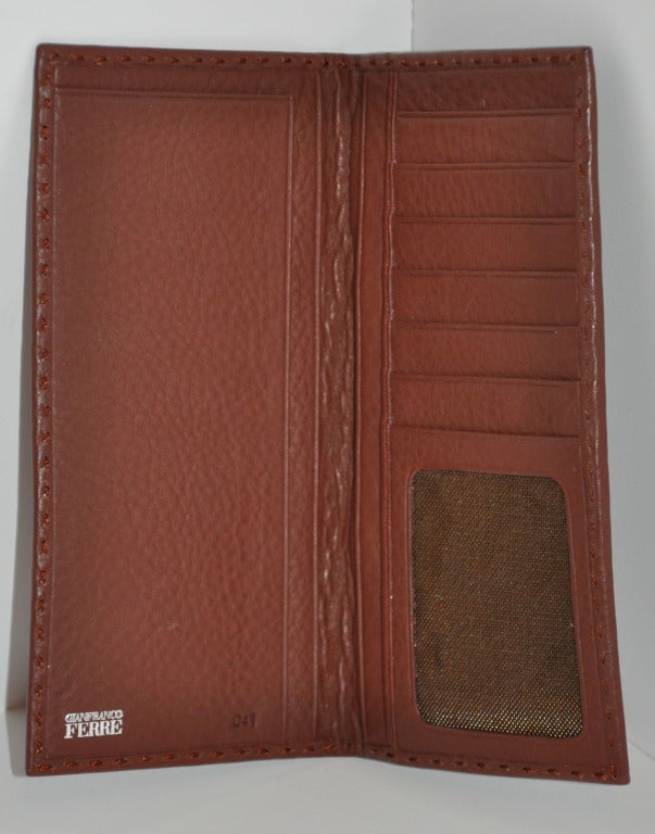 Leder-Wallet von Gianfranco Ferre im Zustand „Hervorragend“ im Angebot in New York, NY