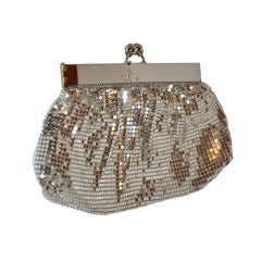 Retro Whiting & Davis Unusual Opening Mesh Evening bag