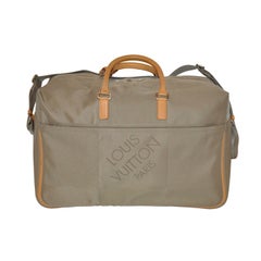 Equipaje de mano blando "Edición Limitada" de Louis Vuitton