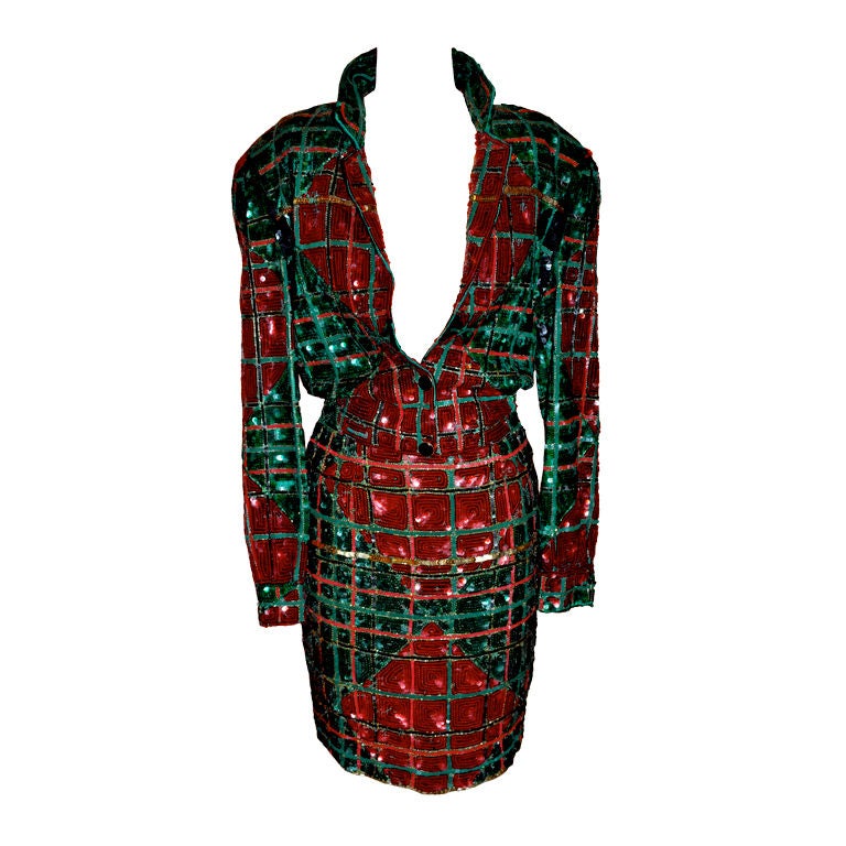 Red, Green & Gold sequined suit For Sale