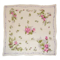 "Pañuelo de Seda Crema "Rosas y Bayas