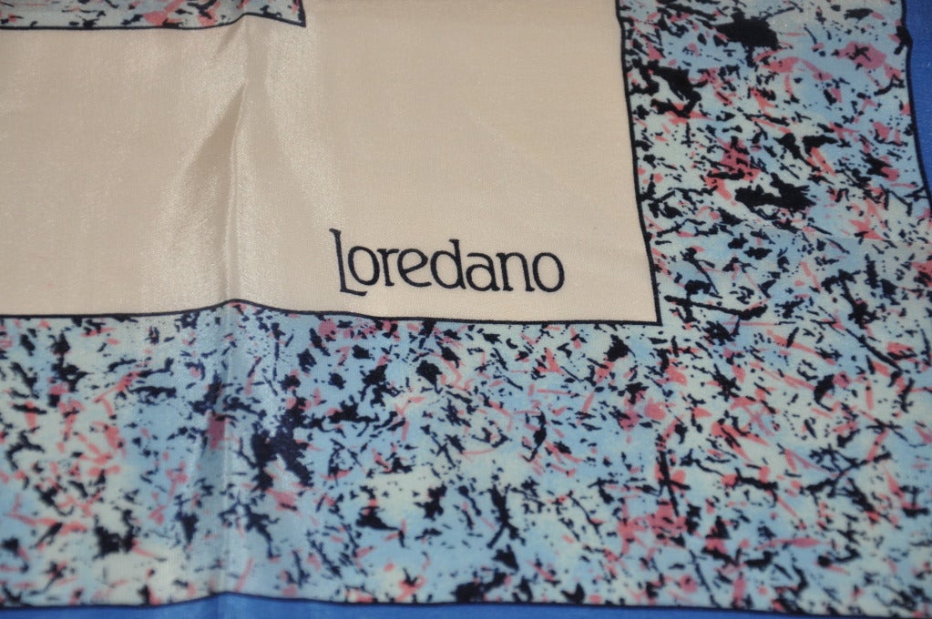 Loredano kühn abstrakten Seidenschal ist mit Bits von Konfetti mit dem kühnen Druck kombiniert. Der Schal misst 30