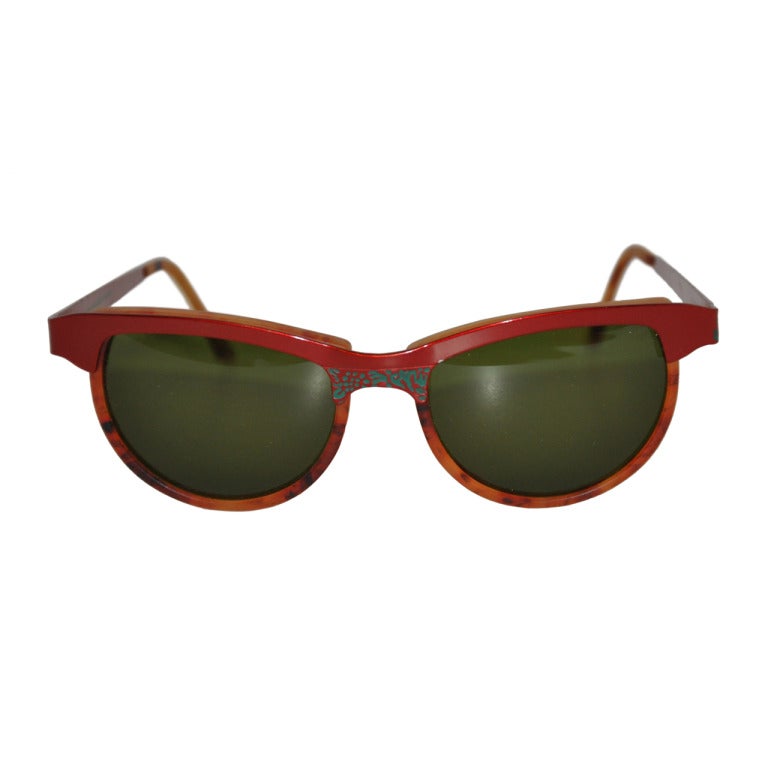 Oilily Textured Red and Green Hardware with Tortoise Shell Lucite Sunglasses For Sale