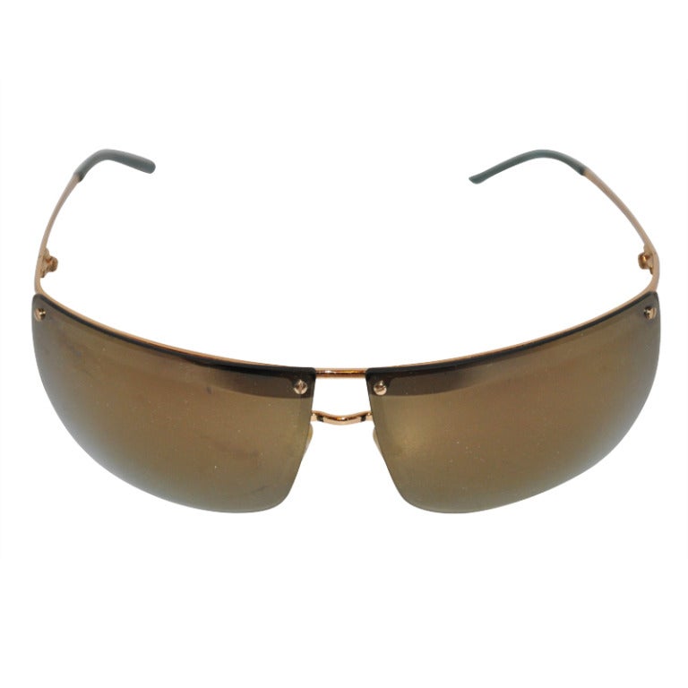 Verspiegelte Sonnenbrille von Gucci mit Goldbeschlägen im Angebot