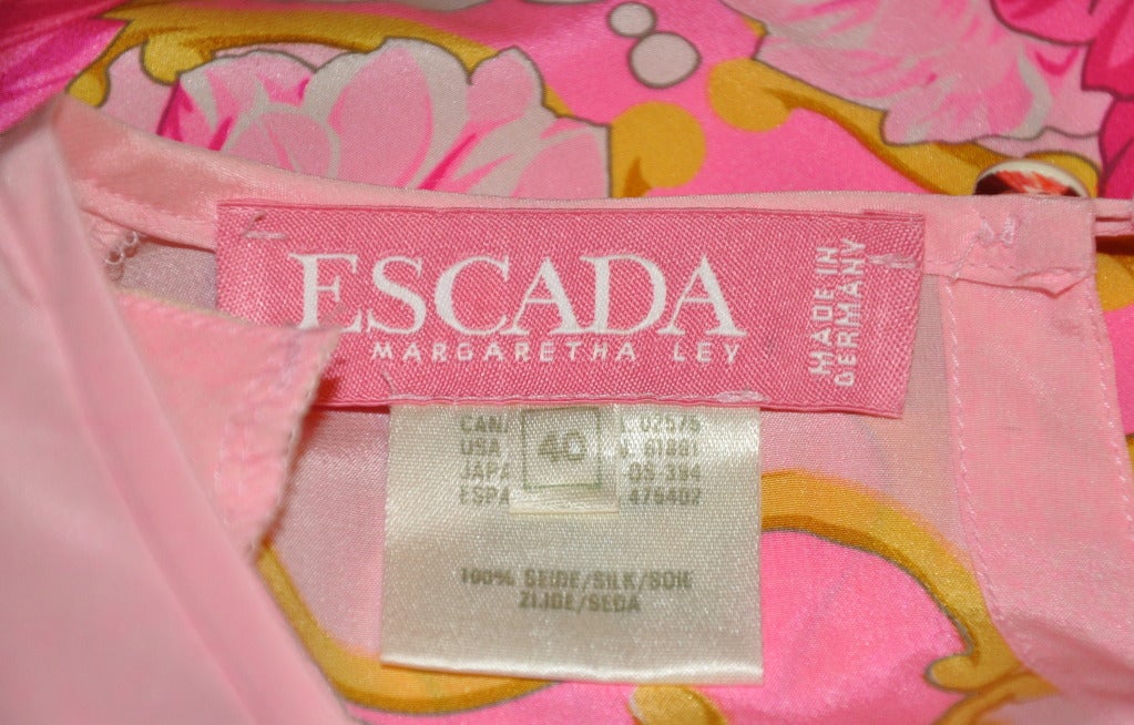 Escada Floral-Print Silk BodySuit Blouse In Excellent Condition In New York, NY