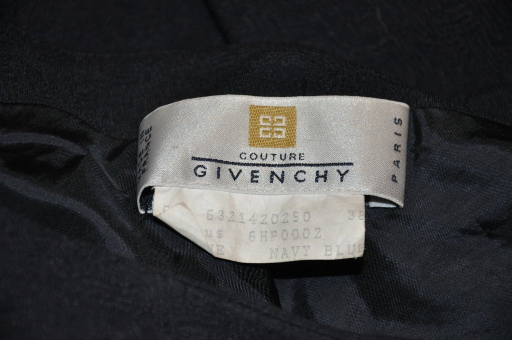 Noir Givenchy - Robe de cocktail « Couture » bleu marine avec bustier intégré en vente