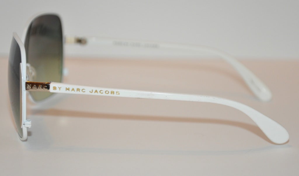 white marc jacobs sunglasses