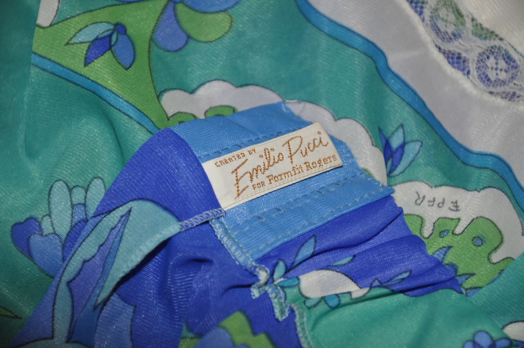 Emilio Pucci für Formfit Rogers Kleid-Slip im Zustand „Gut“ im Angebot in New York, NY