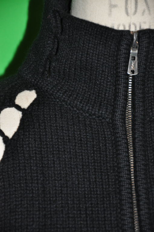 Pull à fermeture éclair en cachemire noir Yves Saint Laurent Pour femmes en vente