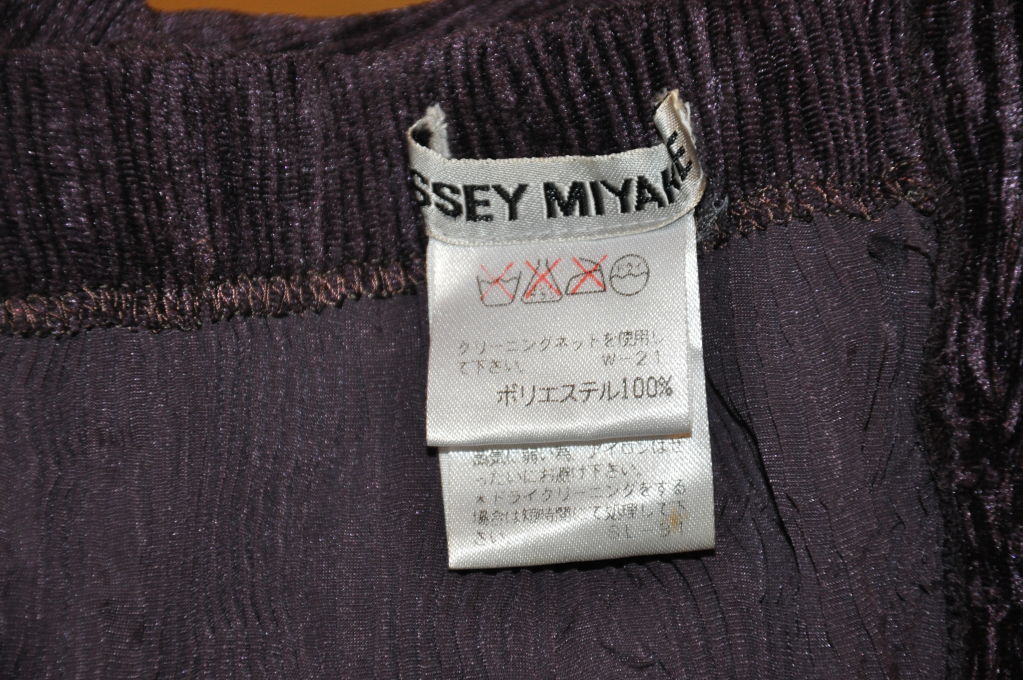 Issey Miyake plum panned-velvet skirt For Sale at 1stDibs
