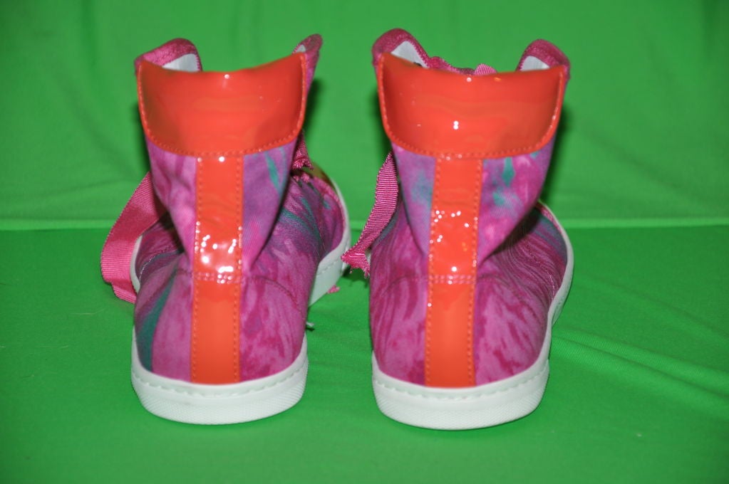Lanvin Fuchsia & Coral high-top sneaker In Excellent Condition In New York, NY