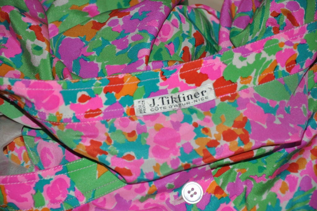 Pink J. Tiktiner cote D'azur-nice crepe de chine floral blouse For Sale