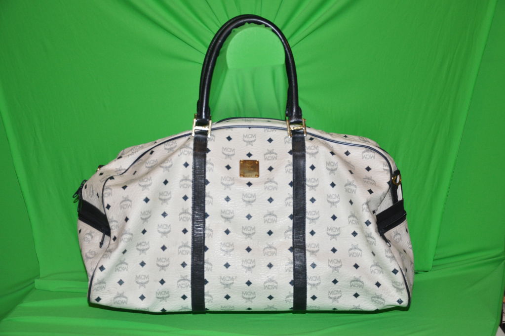 MCM White and Navy Signature Logo "Weekend" Embossed Leather Weekender