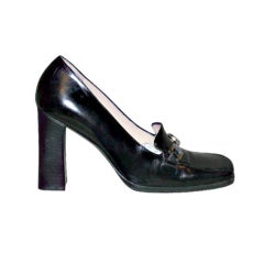 Gucci black square-toe leather pumps