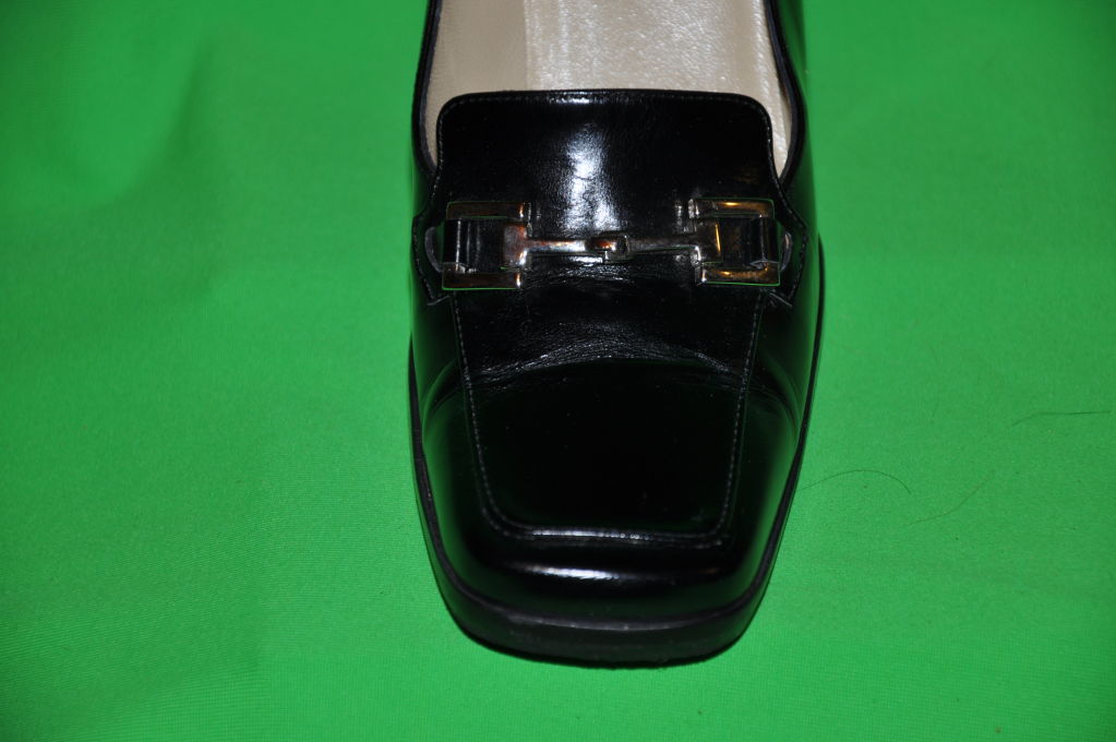 Black Gucci black square-toe leather pumps