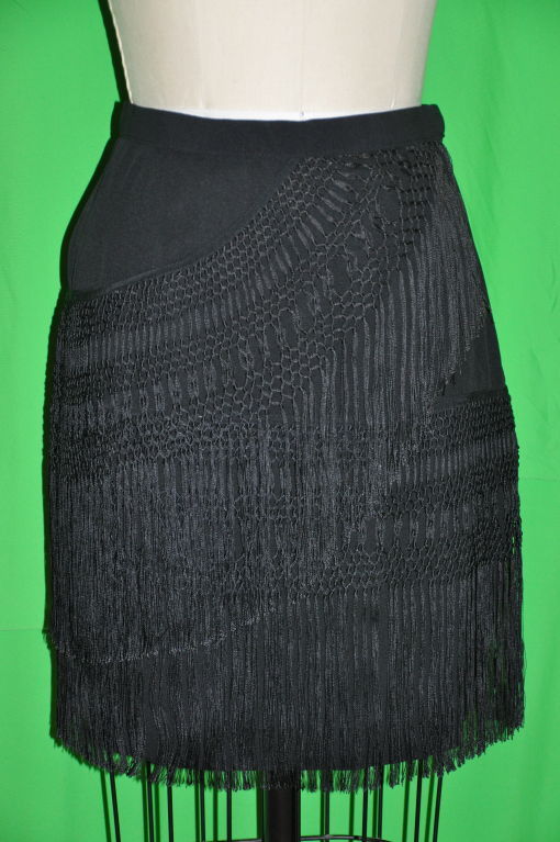 Jane McCartney fully-lined black fringed skirt with hand-done Macame detailing. The waist measures 26