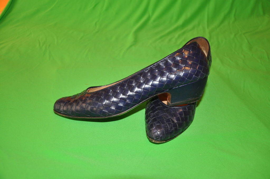 Bottega Veneta Woven calfskin in Dark Navy is so classic to go with most suits. The heels are 1 1/4