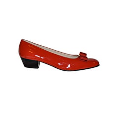 Ferragamo Chaussures à talons « Boutique » à brevet rouge