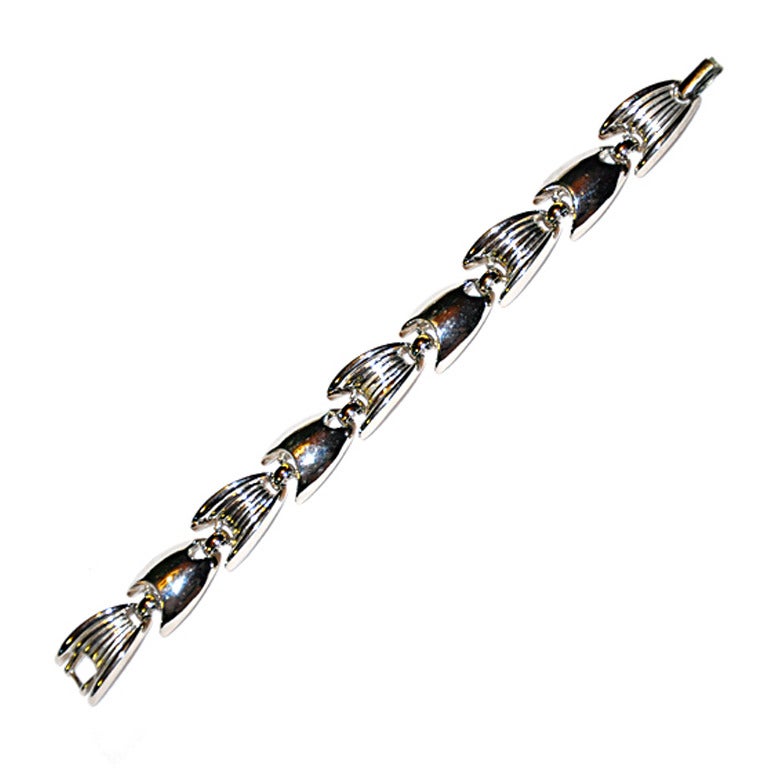 Signed Trifari silver bracelet For Sale at 1stDibs