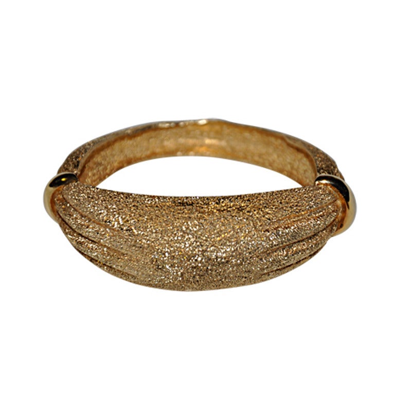 How do I identify Boucher jewelry?
