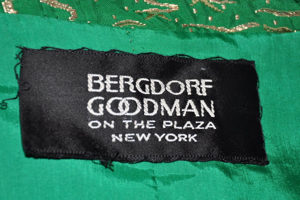 Bergdorf Goodman Green Embroidered Evening Coat For Sale 1